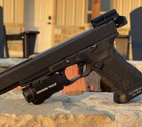 TFB Review: Leupold Glock DeltaPoint Micro On A Glock 44