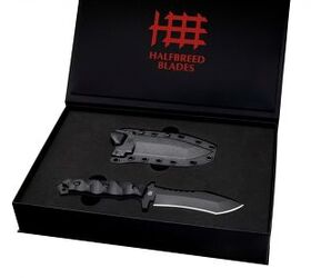 Medium Clearance Knife