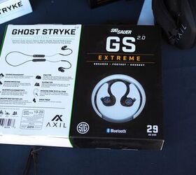 Axil GS Extreme Ghost good Stryke Earbuds