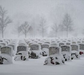 potd first snow of 2022 tomb of the unknown soldier