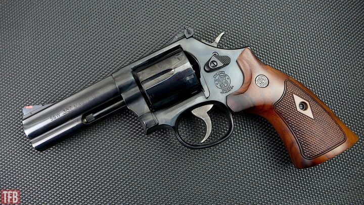 Wheelgun Wednesday: Smith & Wesson 586 Classic Review | thefirearmblog.com