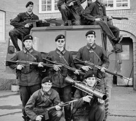 POTD: Swedish Platoon 1990