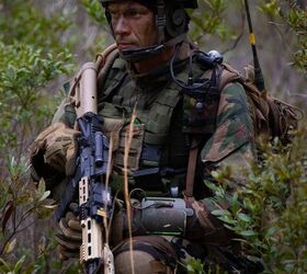 POTD: Dutch Marines in Caribbean Urban Warrior | thefirearmblog.com