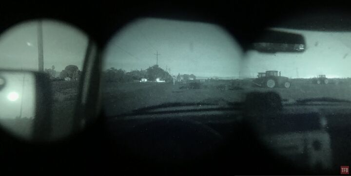 Simulated POV looking through QTNVG while sitting in my FJ Cruiser.