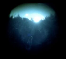Night vision with light shining toward it. This is a phonic barrier.