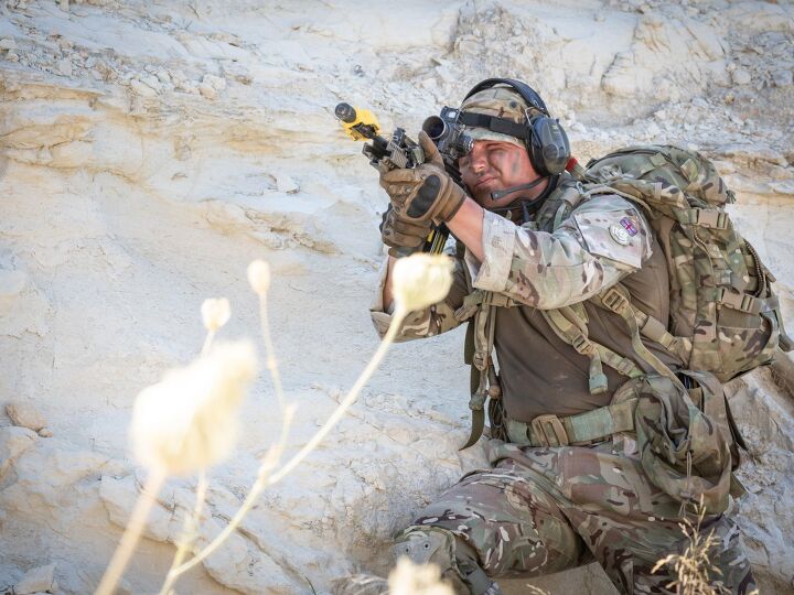 POTD: The L129A1 Sharpshooter Rifle in Cyprus | thefirearmblog.com