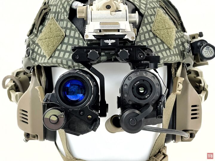 DEP HYPER житло на мосту Рейвн