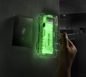 Glow in the dark Flashlight? The Pelican 3310ELS