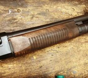 SBS Benelli M4 with Wooden Furniture