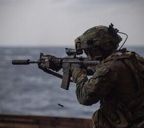 POTD: M4A1 Small Arms Live-Fire on USS America