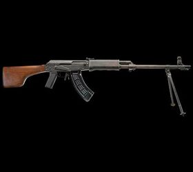 POTD: Red Dawn! Pre-ban Finnish Valmet M78 RPK