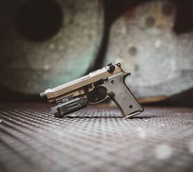 実物 廃盤 Surefire Beretta M9 M9A1 グリップスイッチ GWOT