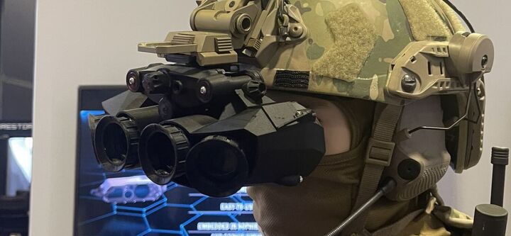 Quad Nogs Thales QNVG (Quad Night Vision Goggles) Prototype | thefirearmblog.com