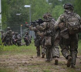 POTD: Suppressing Fire with a Machine Gun | thefirearmblog.com