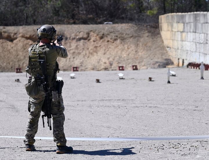 Competitive Scaring POTD: FN SCAR in USASOC International Sniper Competition ...