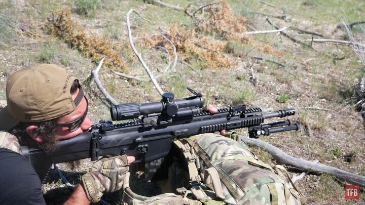 The Unstoppable SCAR 17 Meets Immoveable VCOG | thefirearmblog.com