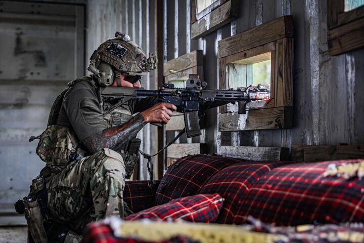 POTD: Fuerzas Commando Tryouts | thefirearmblog.com