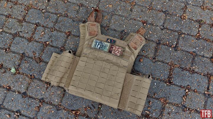 Atlas Plate Rack TFB Review: LA Police Gear's Atlas Plate Carrier & Level IV Armor ...