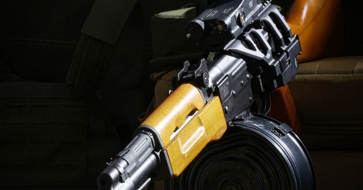 Type 81m Rifle Tactical Imports Offers New Type 81M, With Underfolder Option ...