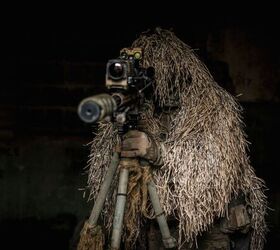 POTD: British Sniper in Urban Ghillie Suit + Thermal