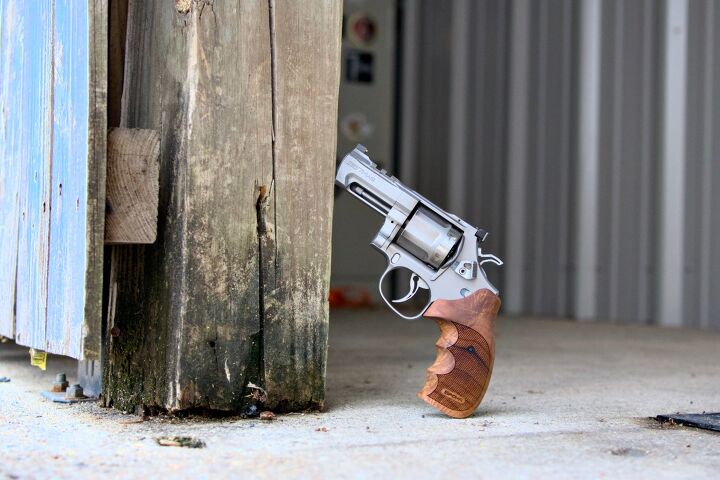 tfb review spohr club 3 0 revolver big engineering compact ish size, Photo by Ryan Ogborn aka Gunshipster on Instagram