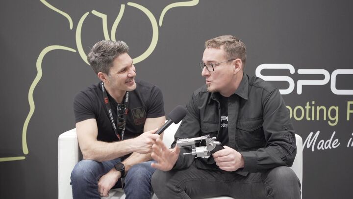 tfb review spohr club 3 0 revolver big engineering compact ish size, Thomas Spohr speaking with the author at IWA 2022