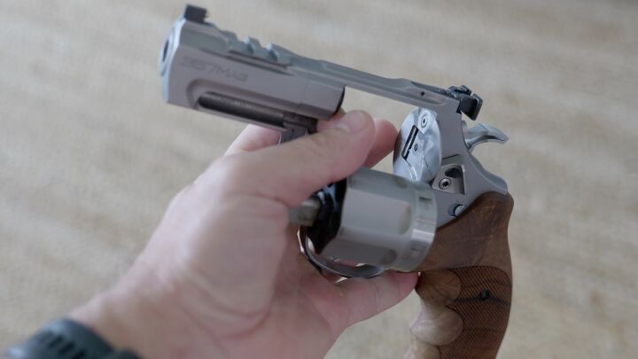 tfb review spohr club 3 0 revolver big engineering compact ish size