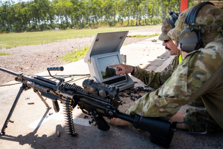 potd defence australia f89 minimi light support weapon