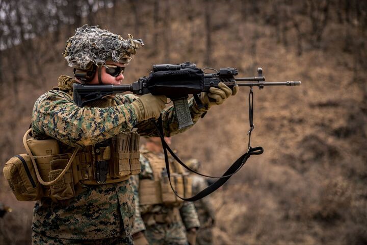 POTD: The Daewoo Precision Industries K2 Assault Rifle | thefirearmblog.com