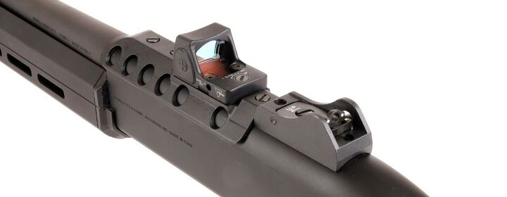 Mesa Tactical Adds Benelli M2 And M4 RMR Co-witness Mounts ...