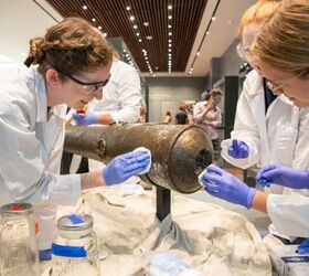 Scientists Trying To Preserve Cannon From The Alamo