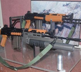 indian army plans to upgrade the insas rifle part 1 history, INSAS with a folding stock up and Indian UBGL Source