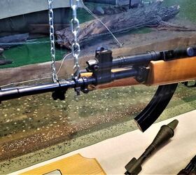 The rifle in the picture is identical to the one I fired in Ishapore. The rifle is from the collection of the Artillery Museum in Saint Petersburg