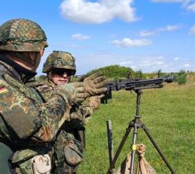 potd anti aircraft training with the mg3