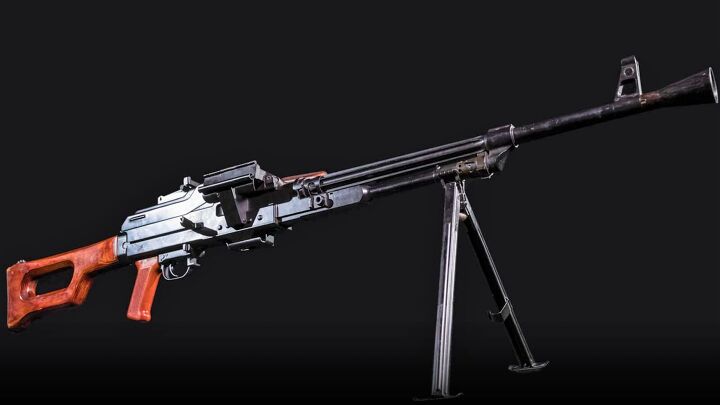 Prototype of the PK. The machine gun is from the collection of the Artillery Museum in Saint Petersburg.