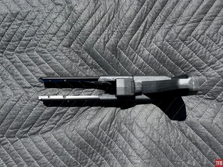 tfb review magpul sl mp5stock, Underside of the Magpul SL MP5 stock The release lever is ambidextrous