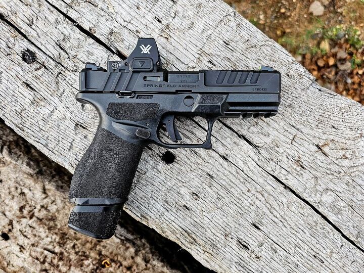 Springfield Echelon Threaded TFB Review: Springfield Armory Echelon 4.0C 9mm | thefirearmblog.com