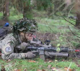 potd danish soldiers with gevr m 10 c8iur thermals m60e6 and c20s