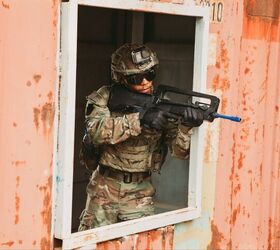 POTD: French FAMAS - U.S. Forces In CQB | thefirearmblog.com
