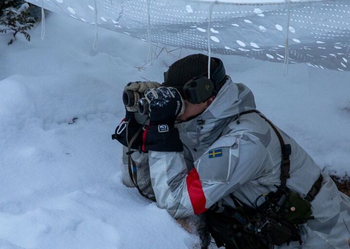 POTD: Swedish Arctic Rangers In G300 6x6 - Exercise Adamant Serpent 25 ...