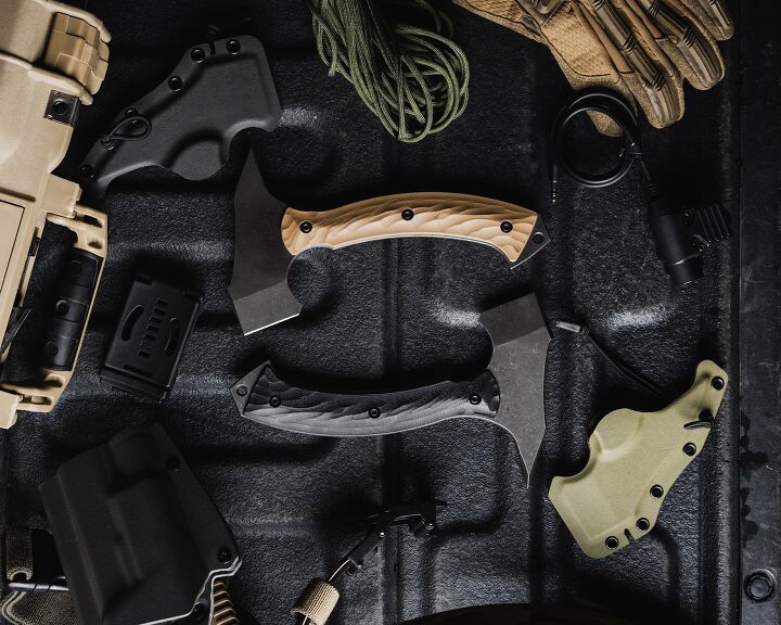 POTD: The ToorKnives F13 Tommy Tomahawk