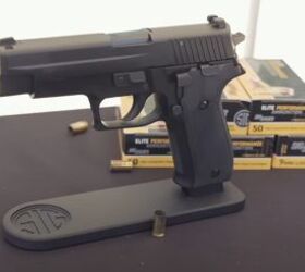 Guns of the Decades - 1980s: SIG Sauer P226 | thefirearmblog.com