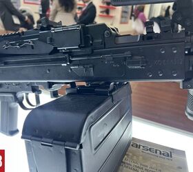 bulgarian arsenal mg m2 disintegrating link 7 62x51mm pk machine gun, MG M2 7 62x51 M 13 link Photo by Lynndon Schooler