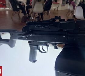 bulgarian arsenal mg m2 disintegrating link 7 62x51mm pk machine gun, The right side of the feed tray cover and fire control group Photo by Lynndon Schooler