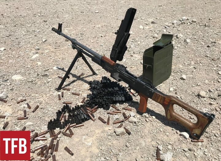 Chinese Export CS/LM4 - 7.62x51mm Type 80 Machine Gun | thefirearmblog.com