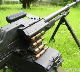 chinese export cs lm4 7 62x51mm type 80 machine gun, CS LM4 the ammunition and limited feed tray cover markings compared to typical Type 80 or M80 machine guns