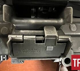 M249 dual feed system. Photo by Lynndon Schooler.