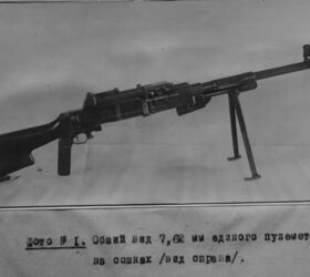 v i silin tkb 464 unified machine gun, 7 62X54 unified machine gun TKB 464 on bipod Note the pistol grip on this version Photo credit unknown