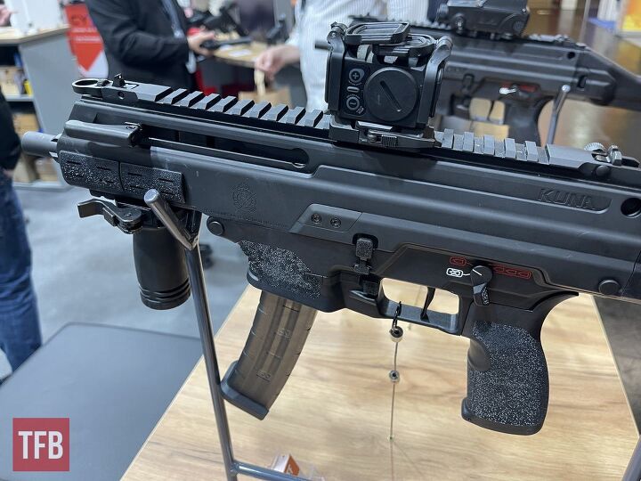 potd the hs produkt kuna 9mm 40 s w submachine guns