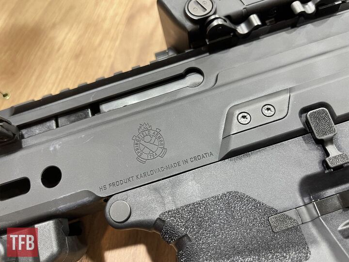 potd the hs produkt kuna 9mm 40 s w submachine guns